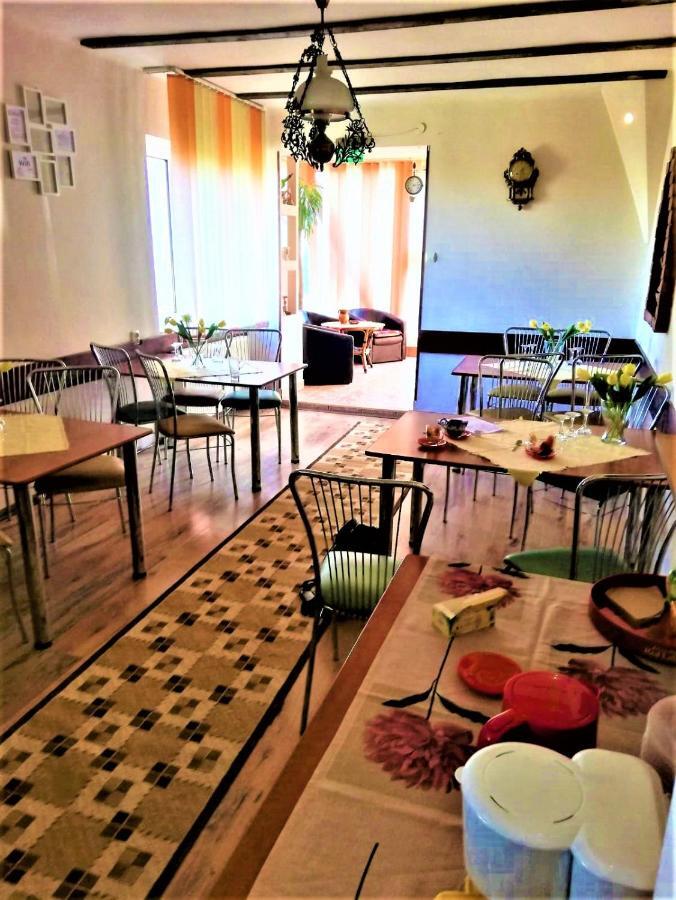 Hotel Dolce Far Niente Braşov Extérieur photo