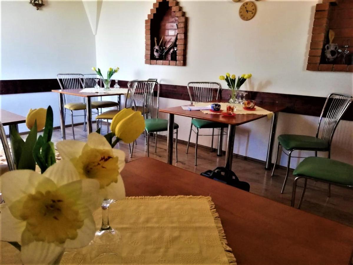 Hotel Dolce Far Niente Braşov Extérieur photo