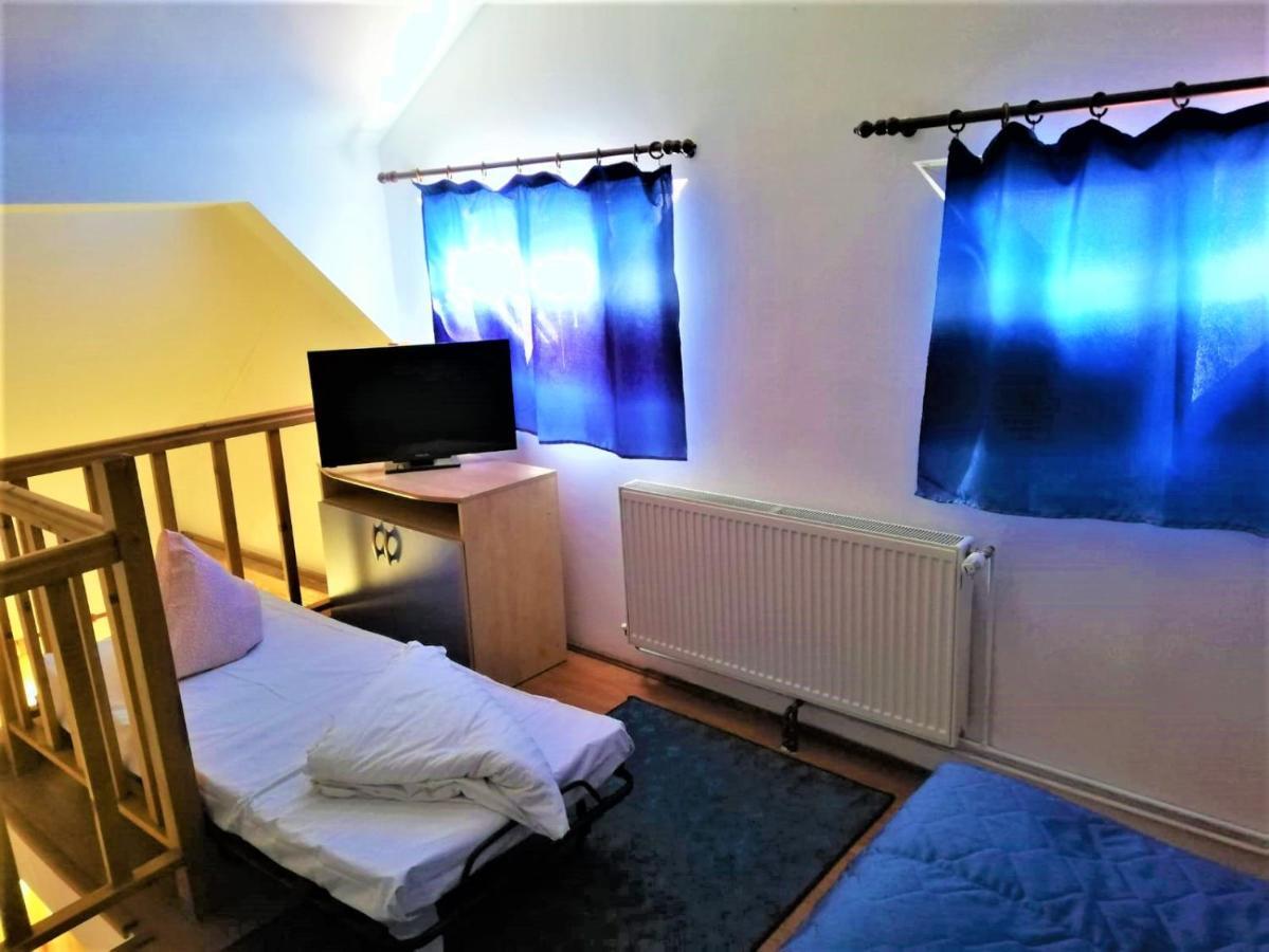Hotel Dolce Far Niente Braşov Extérieur photo